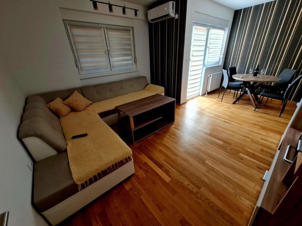 Apartman Court Prijedor Buitenkant foto