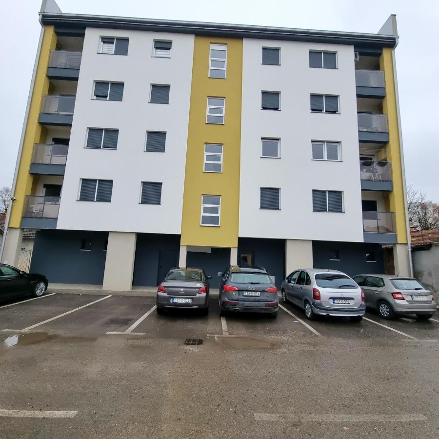 Apartman Court Prijedor Buitenkant foto